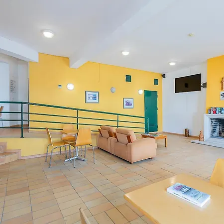 Hostal Hi - De Juventude *