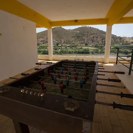 Hi - De Juventude אכסניה אלקוטים